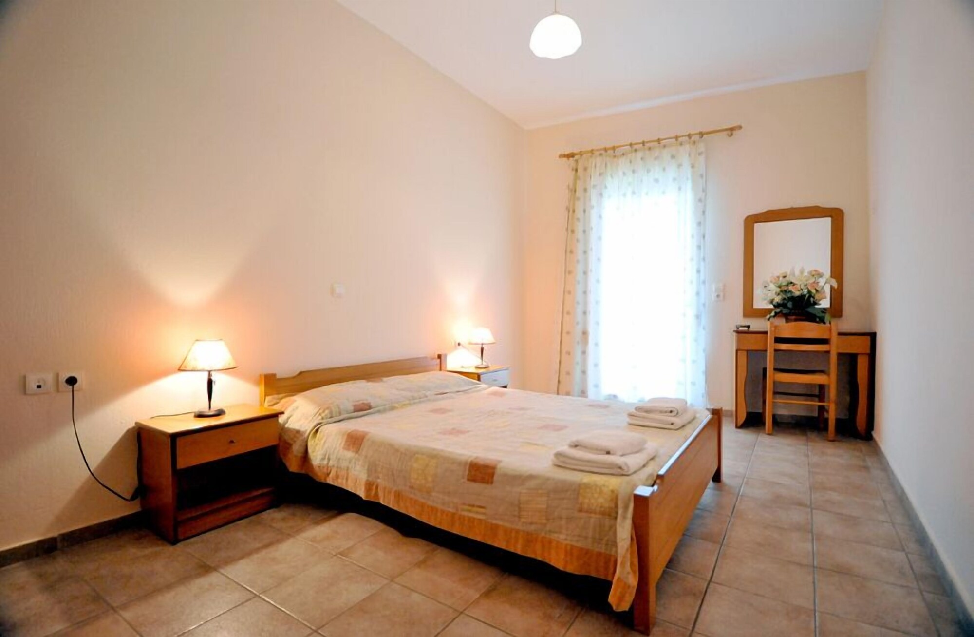 2 Bedrooms, Apartment, 4 Beds, Balcony