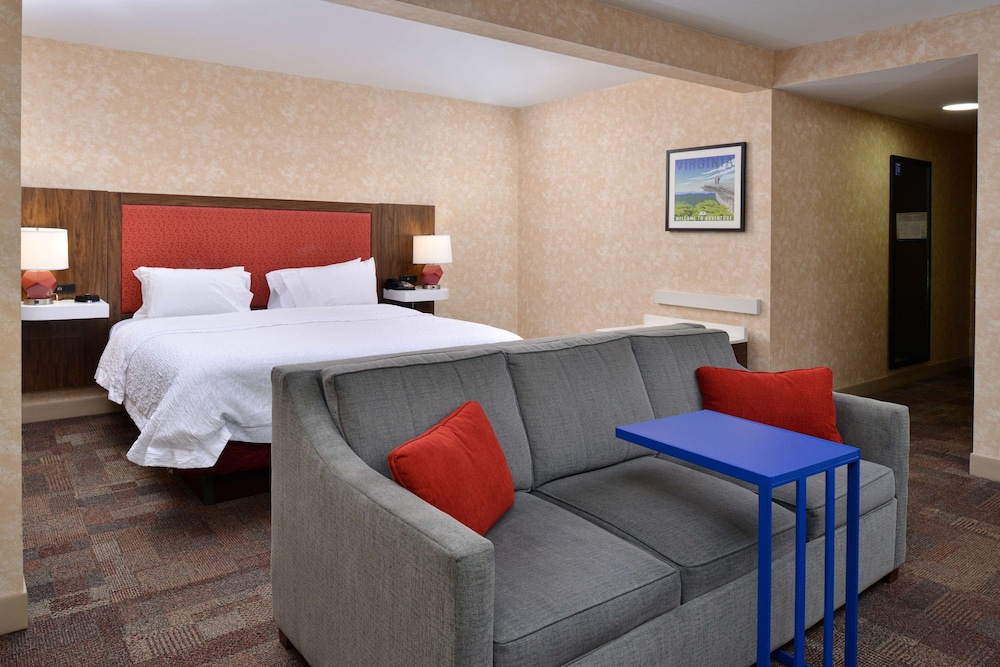 Hampton Inn Wytheville 24/53