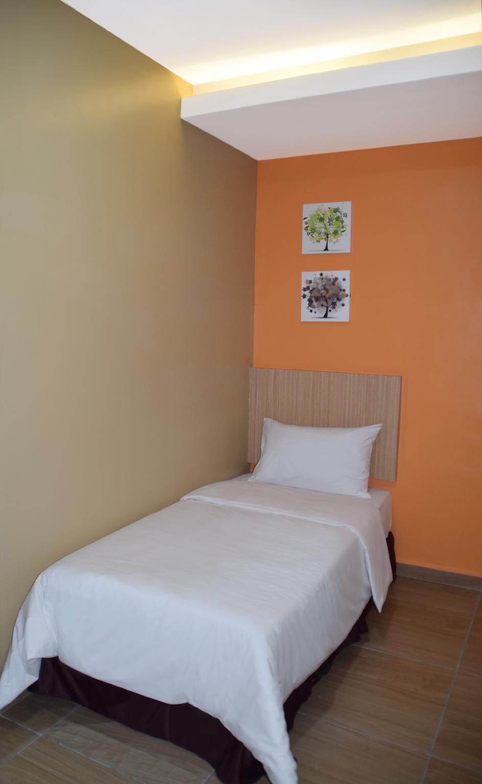 Room, Single, No Window