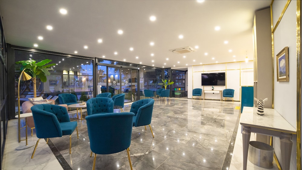 Leaf Port Boutique Hotel 40/50