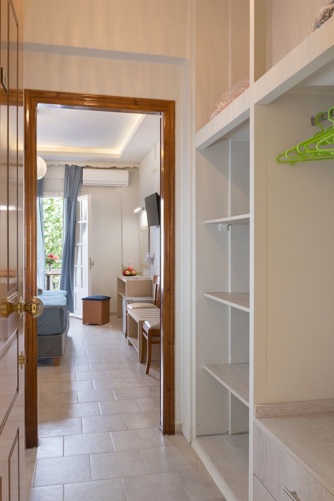 Alkyon Hotel Corfu 50/50