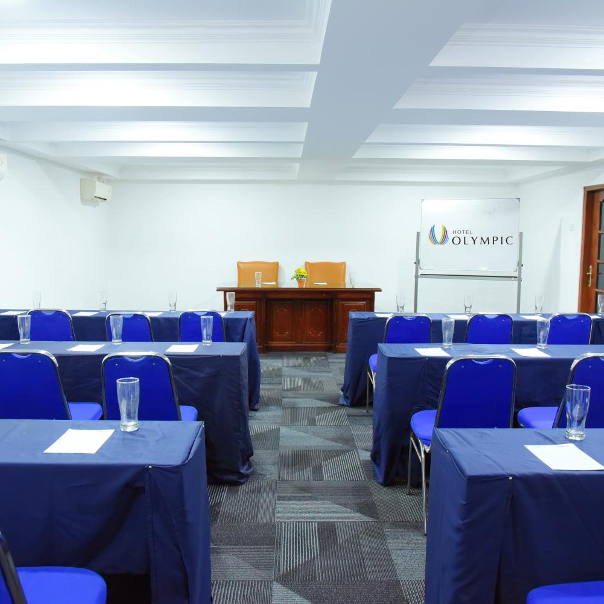 Hotel Olympic Semarang 30/36