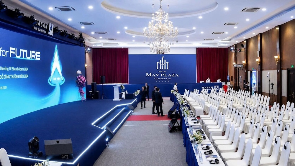 May Plaza Hotel 39/50