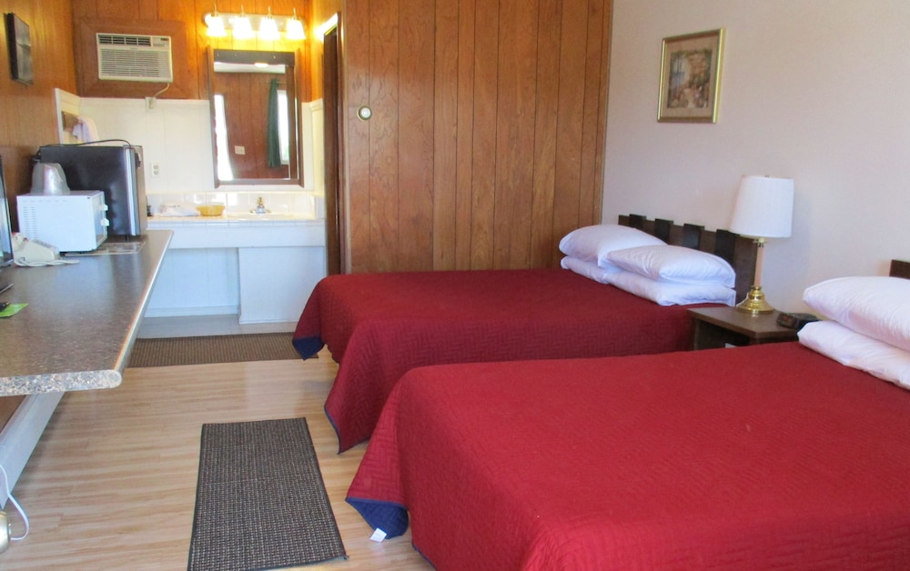 Falls Motel 6/32