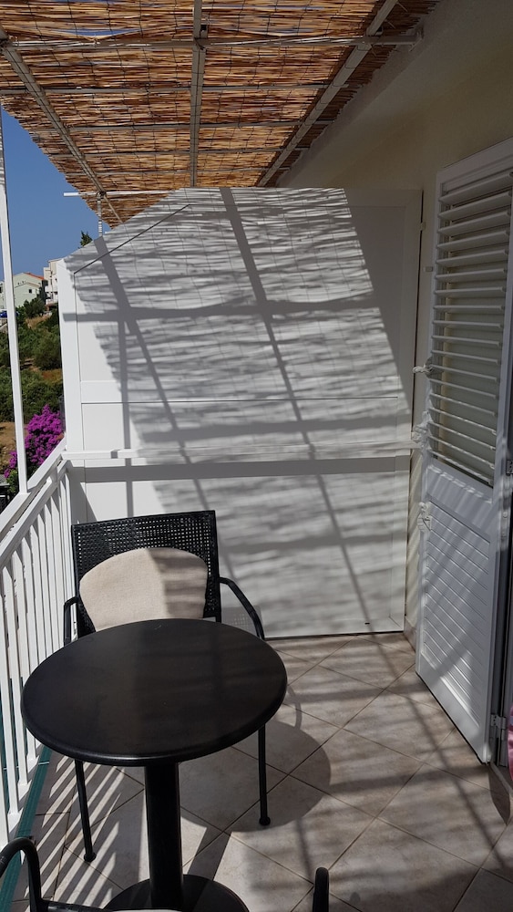 Bocin Rosso Apartments 3/50