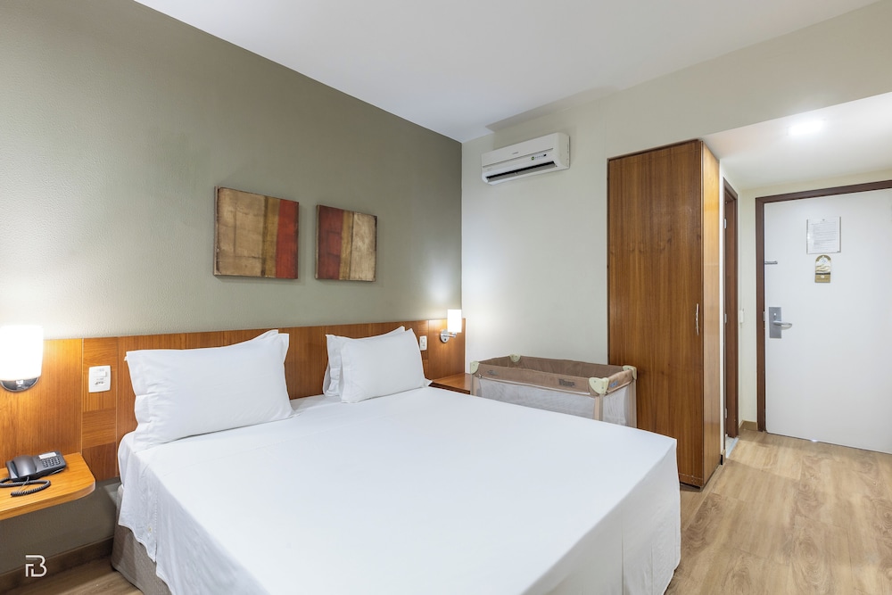 EXECUTIVE INN 11/50