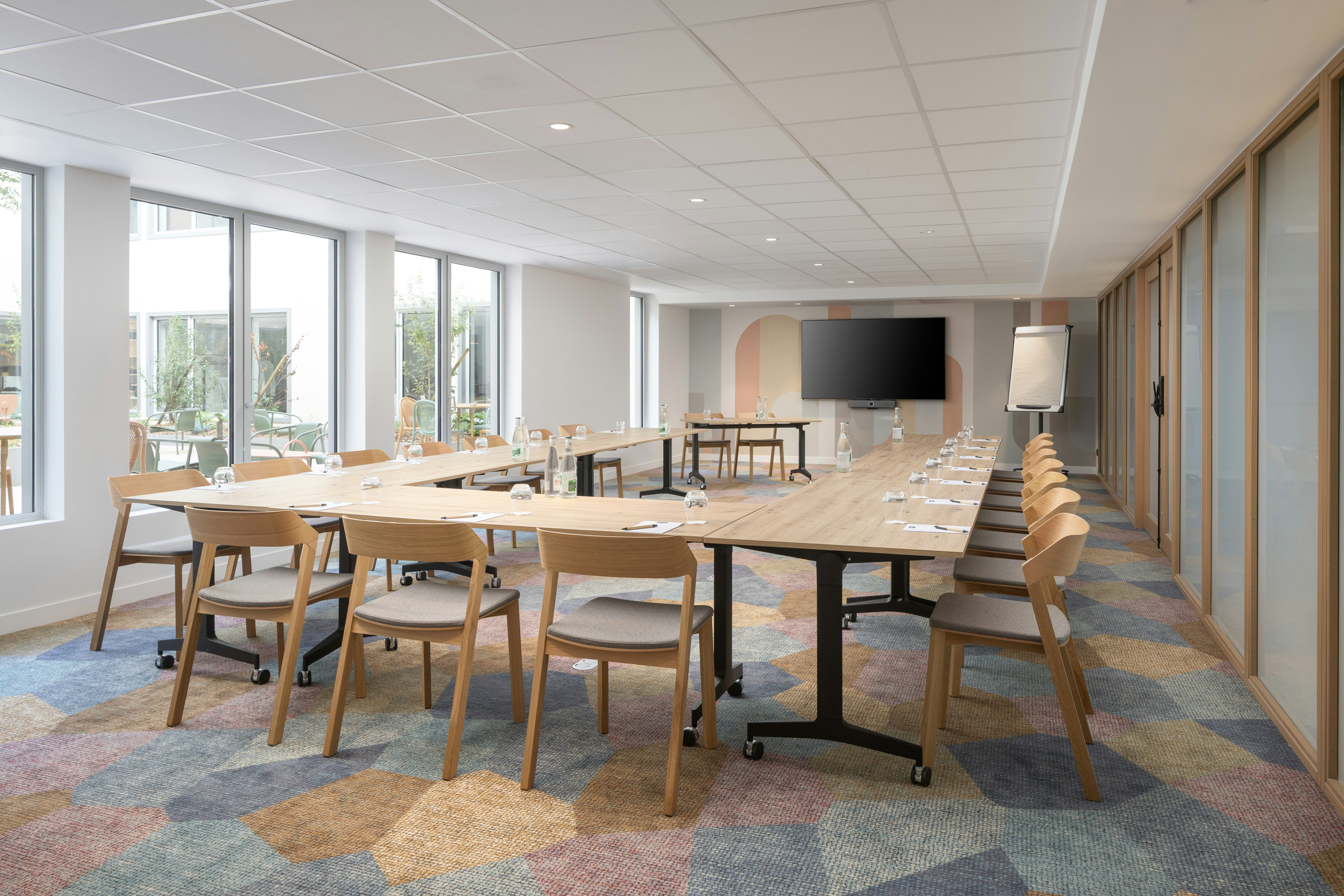 Hampton by Hilton Paris Charles de Gaulle Airport 48/49