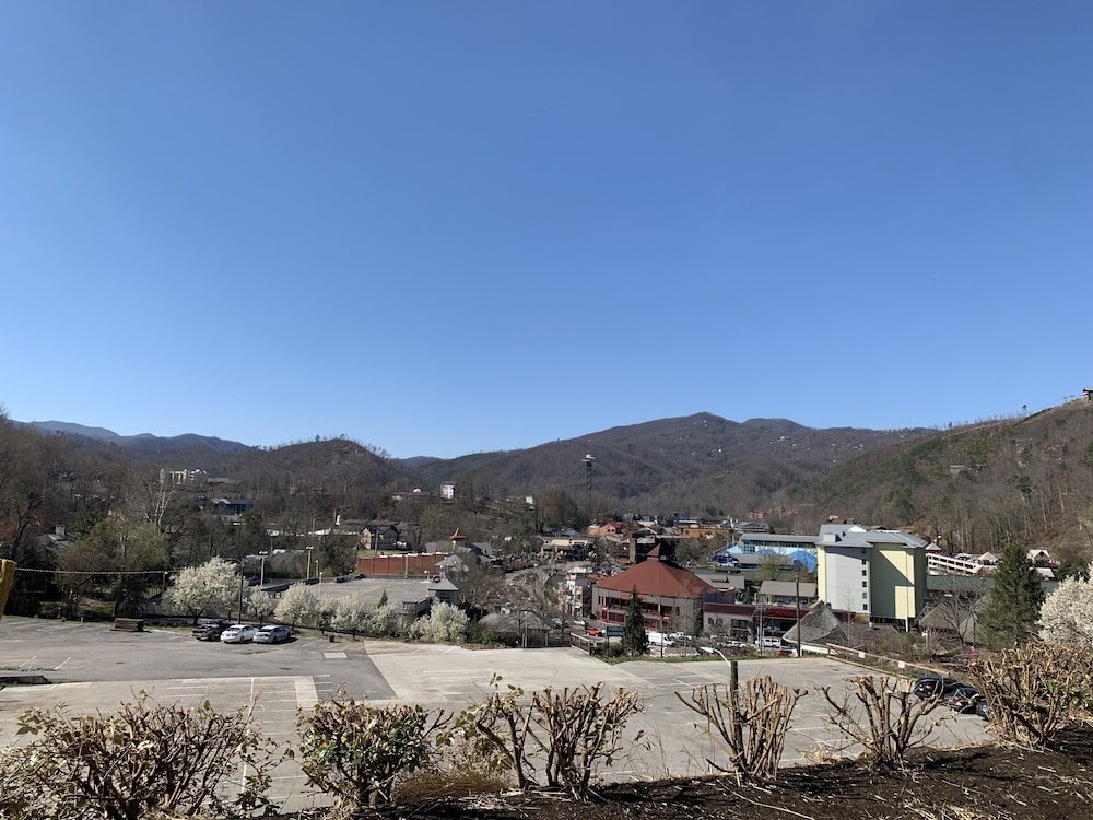 Gatlinburg Chateau Rentals 43/50