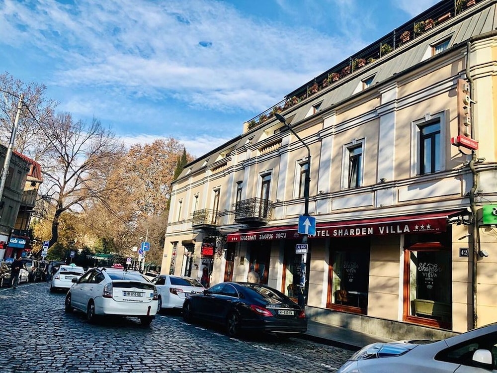 Sharden Villa Boutique Hotel 42/50