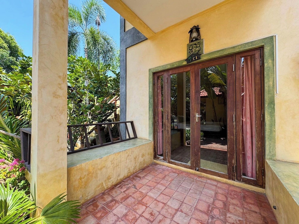 Baanbali Beach Resort 25/50