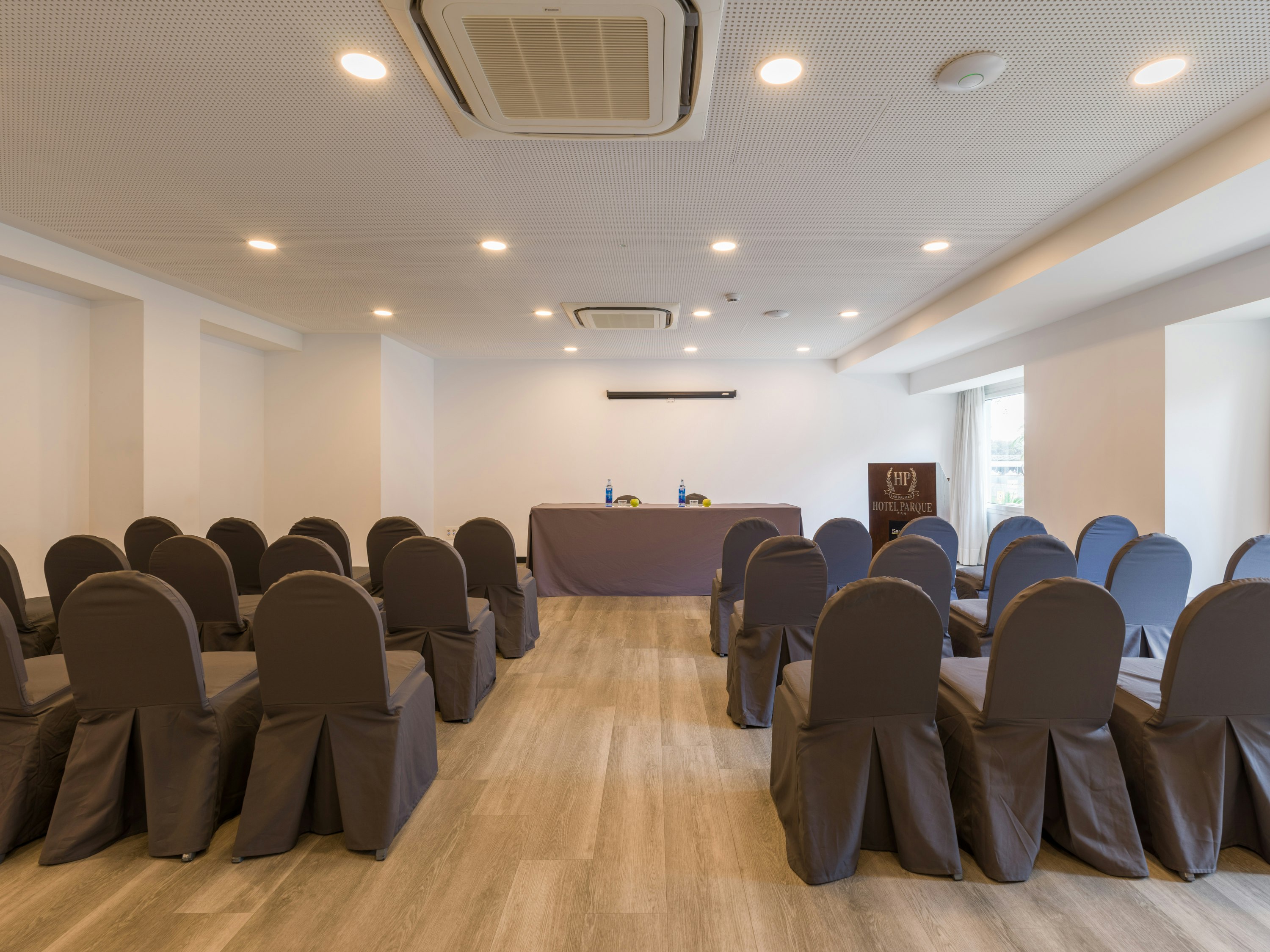 Sercotel Hotel Parque 77/84
