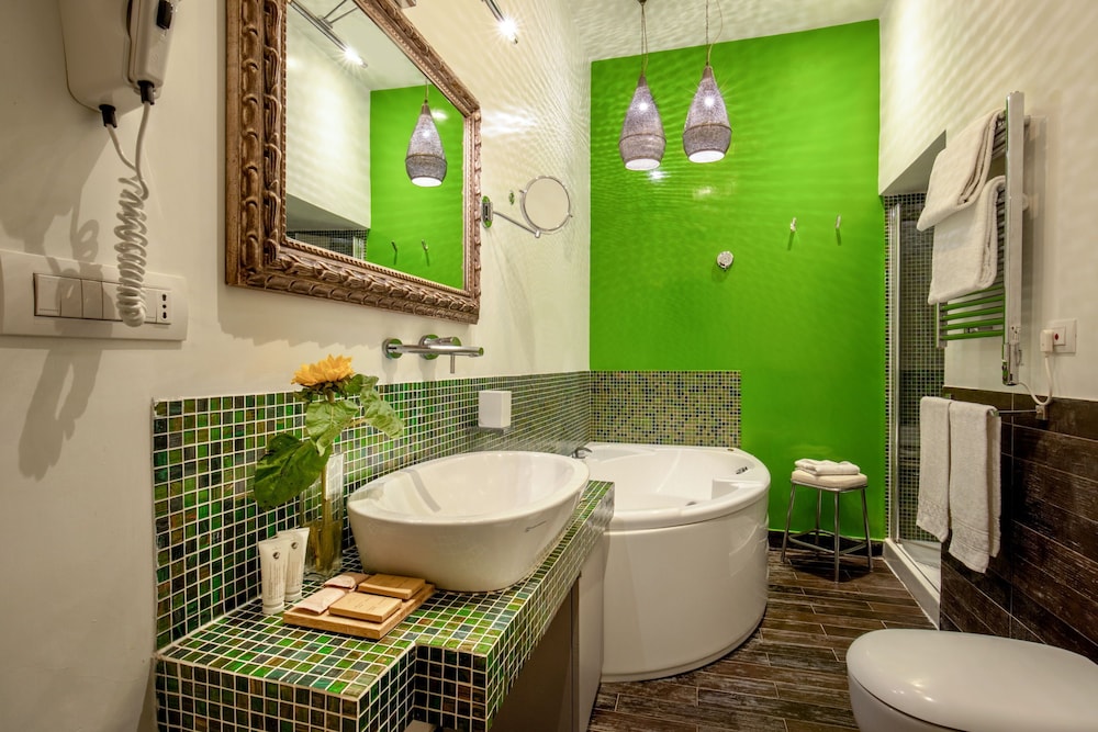 Vivaldi Luxury Rooms 61/63