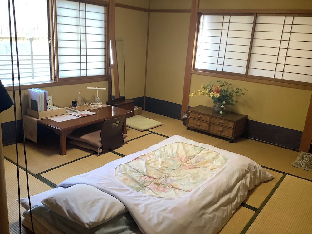 JAPANESE, STANDARD, SHARED BATHROOM