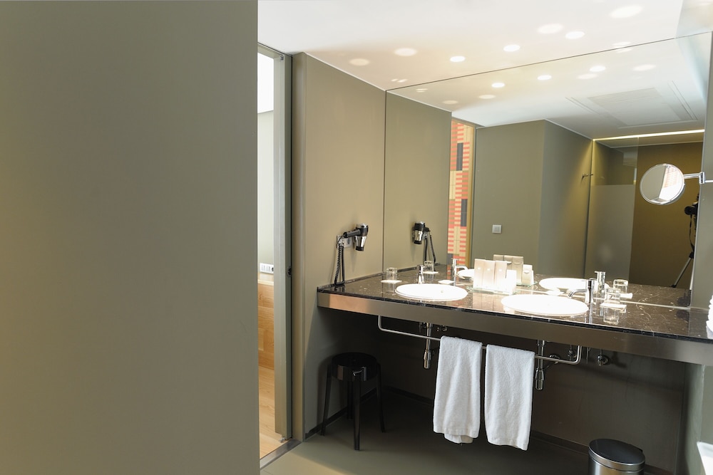 HOTEL BALNEARIO DE PANTICOSA RESORT 42/43