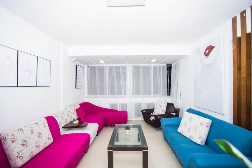Laiyin Garden City Hostel 7/16