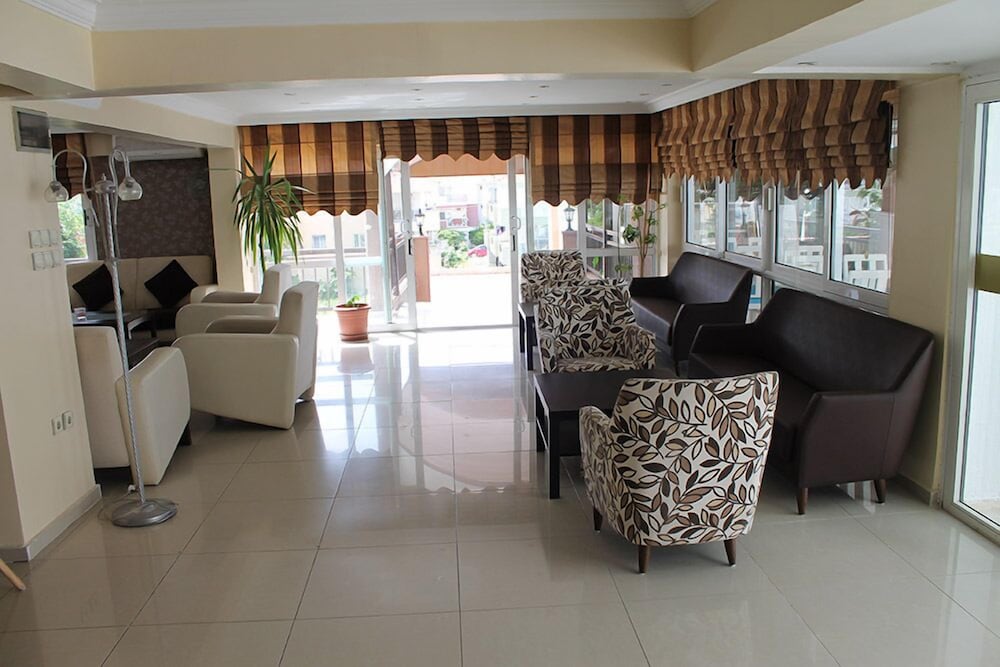 Altinyaz Hotel 20/35