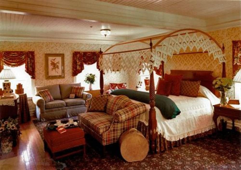 The Inn at Ormsby Hill 40/69