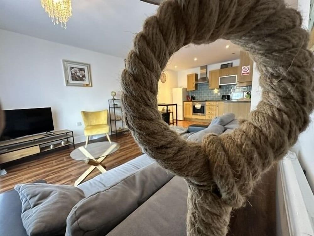 Grand Central Apartments 42/50