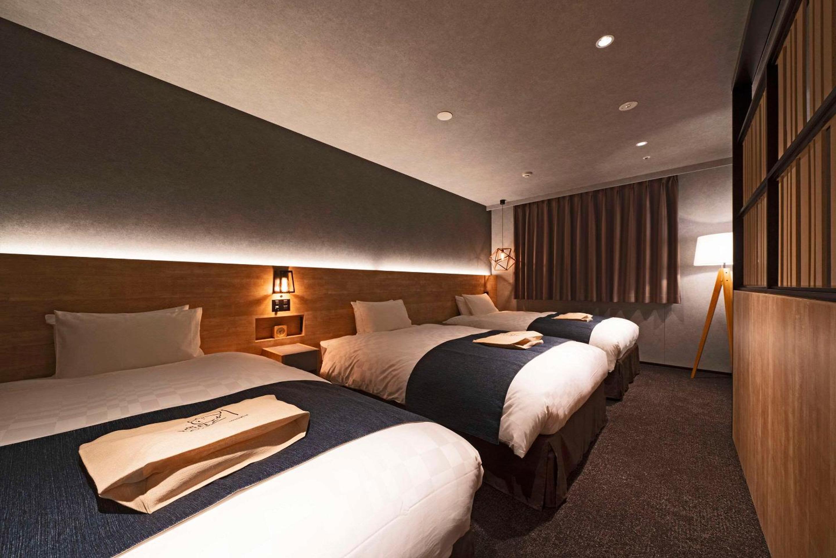 Room, Triple, Middle Floor