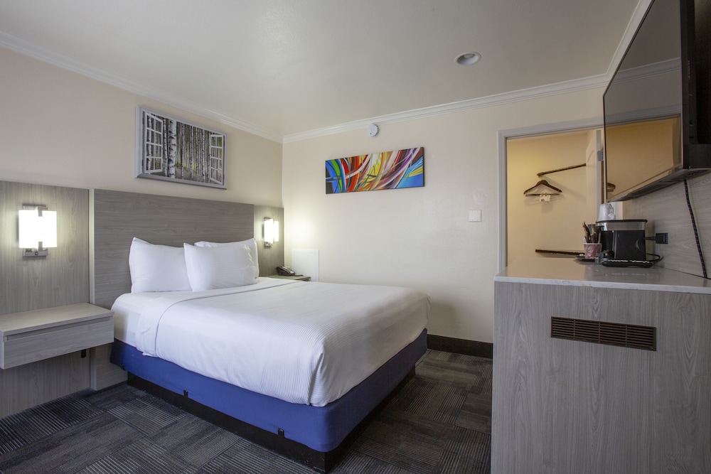 Hotel Aspen Flagstaff Grand Canyon Formerly Aspen Innsuites Flagstaff 18/60
