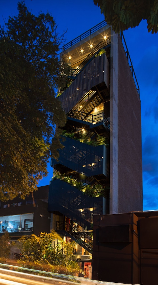 The Somos Hotel 3/50