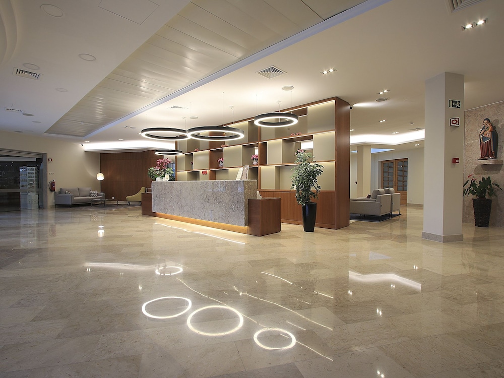 Consolata Hotel 8/50