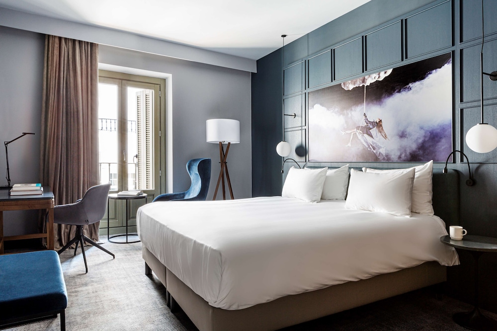 RADISSON BLU MADRID PRADO 23/74