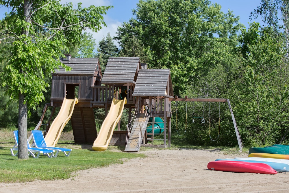 Touchstone Resort 50/57