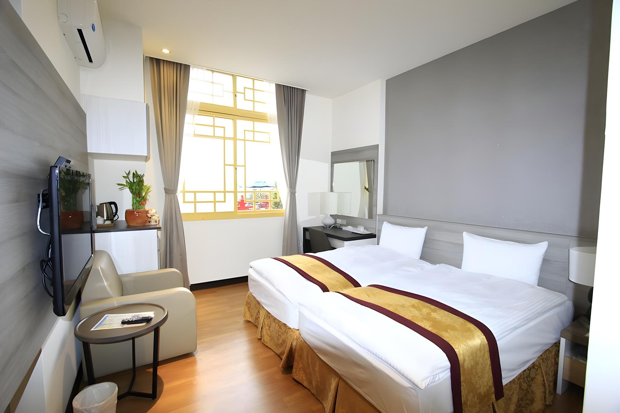 Room, Double Bed