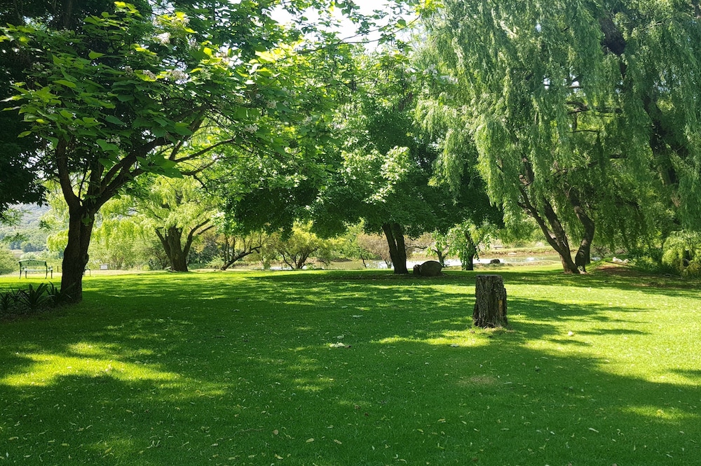 Budmarsh Country Lodge 42/55
