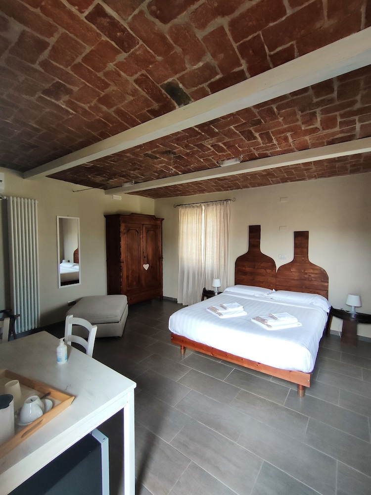 Cascina Bellonuovo - Agriturismo 13/50