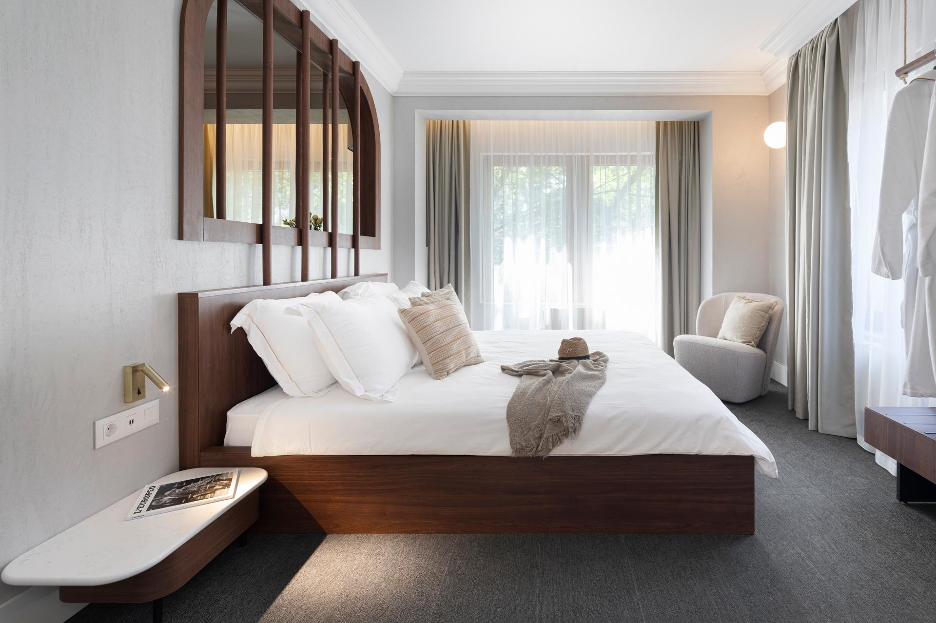 Designer, Suite