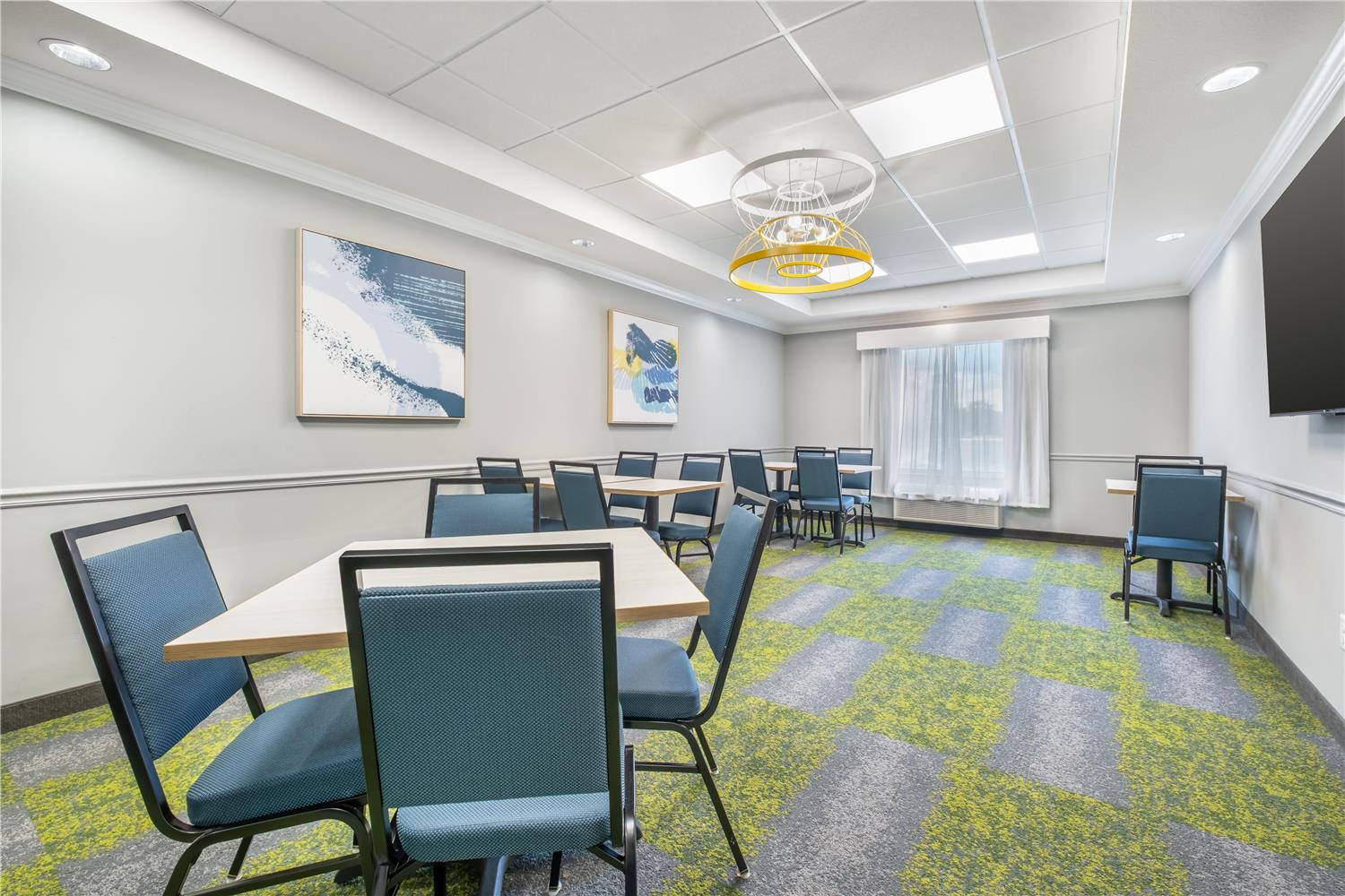 Spark by Hilton Shepherdsville Louisville South 41/43