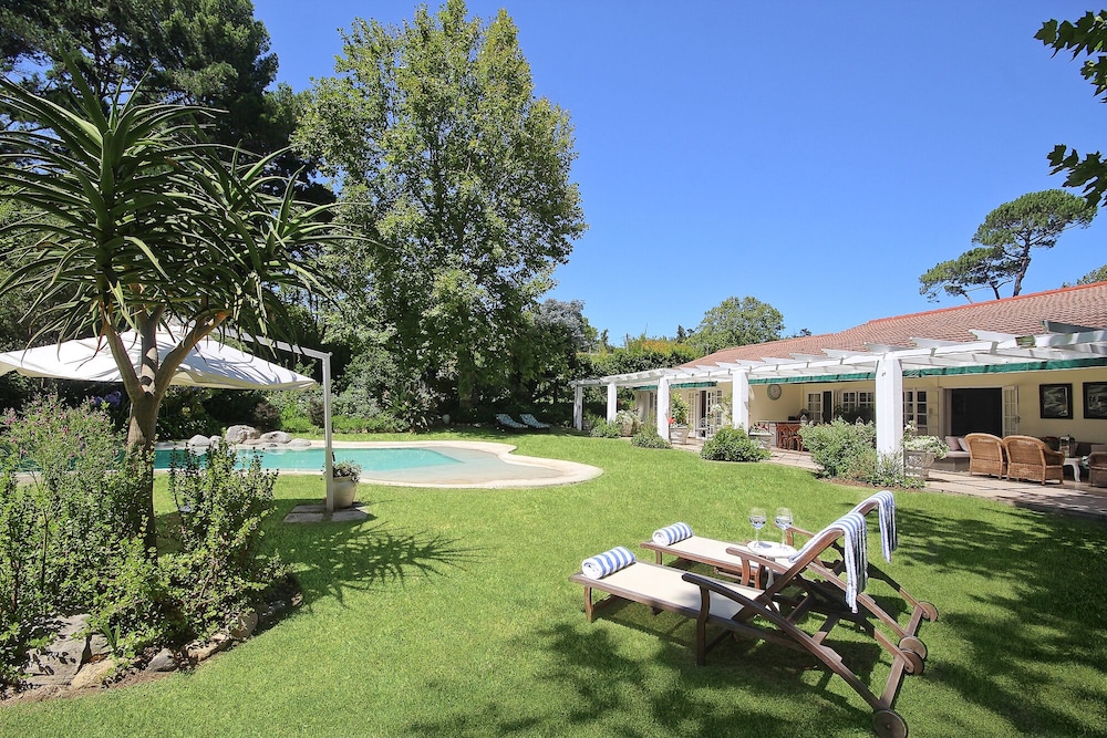 Beluga of Constantia Guest House 27/42