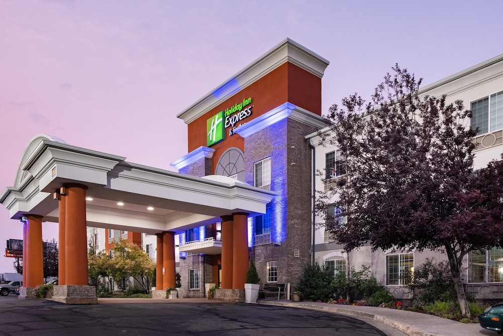 Holiday Inn Express Hotel And Suites Evanston 1/50
