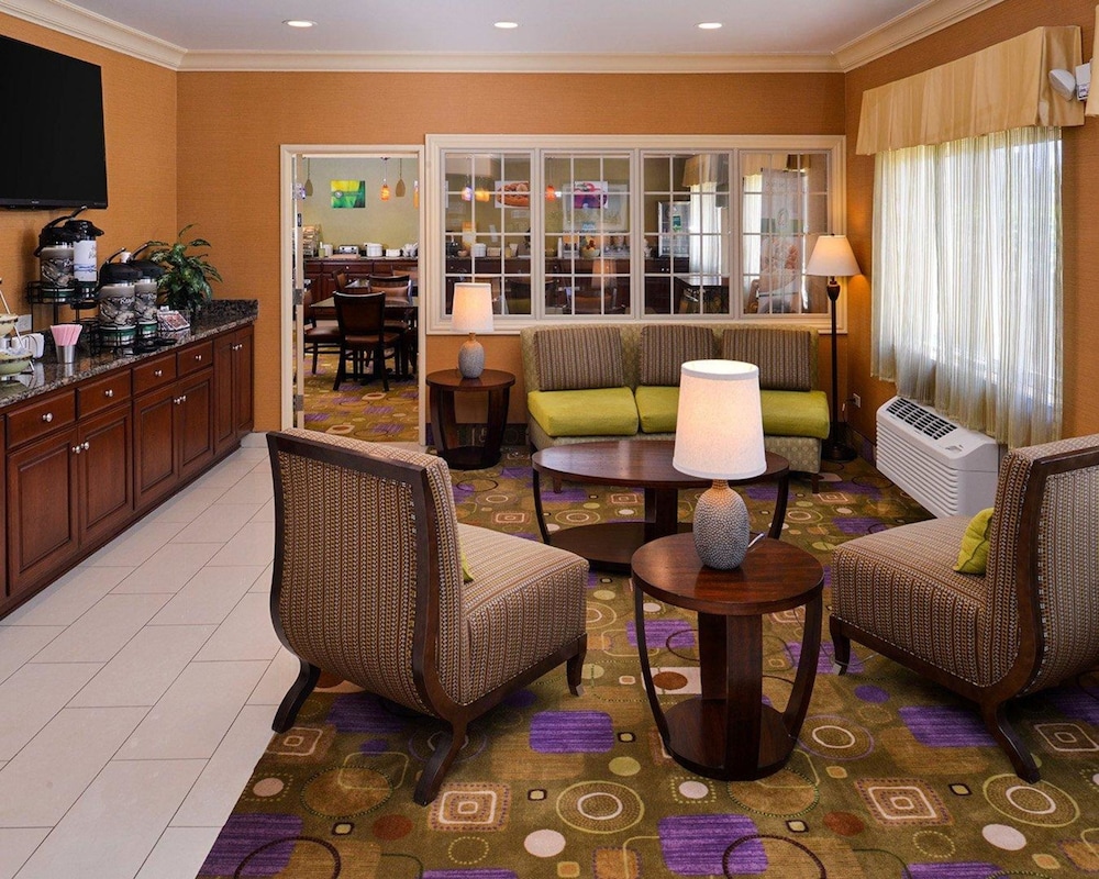 MainStay Suites Joliet I-80 35/47