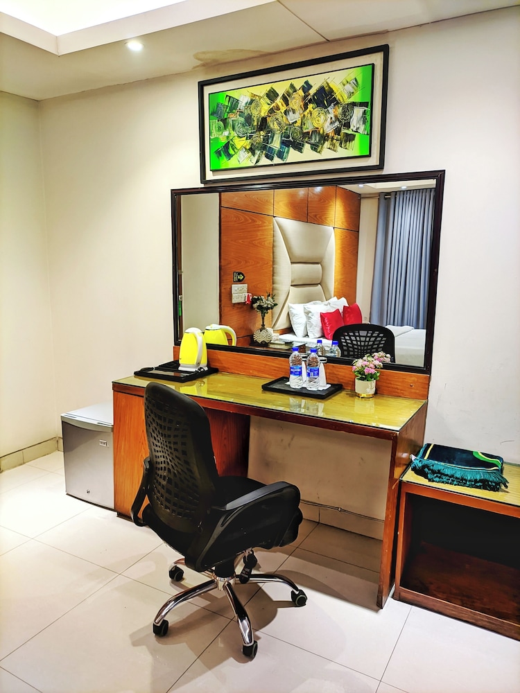 Hotel Afford Inn 55/64