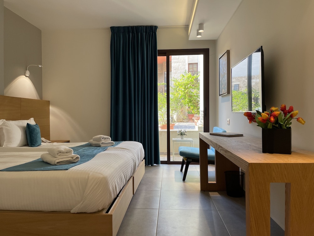 Majestic Byblos Grand Hotel 12/44
