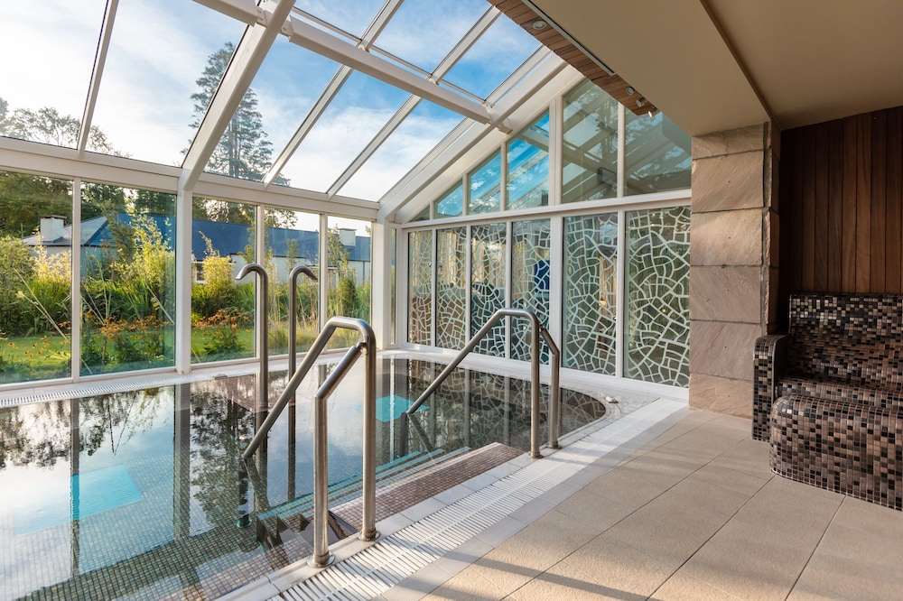 Lough Eske Castle 36/77