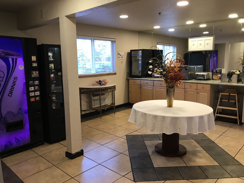Americas Best Value Inn - Lynnwood / Seattle 24/34