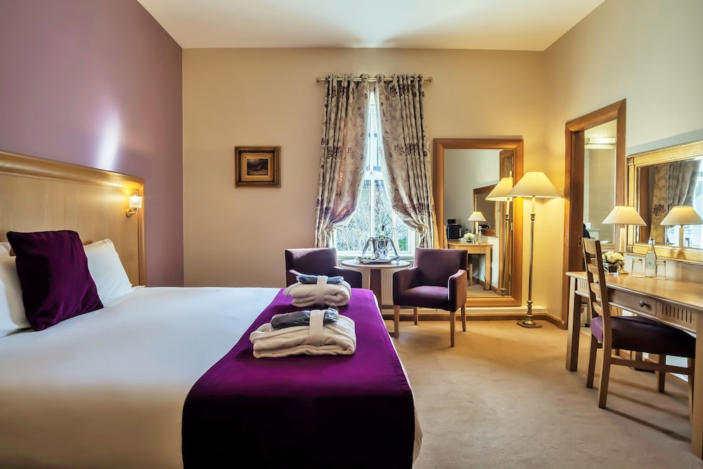 Roganstown Hotel Country Club 34/42