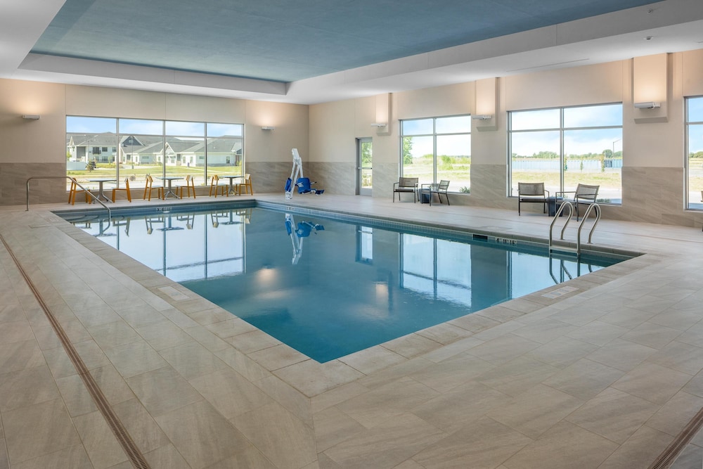 Hampton Inn by Hilton Grand Island Medical Center 23/42