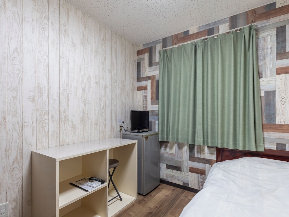 Business Hotel Kaga 44/50