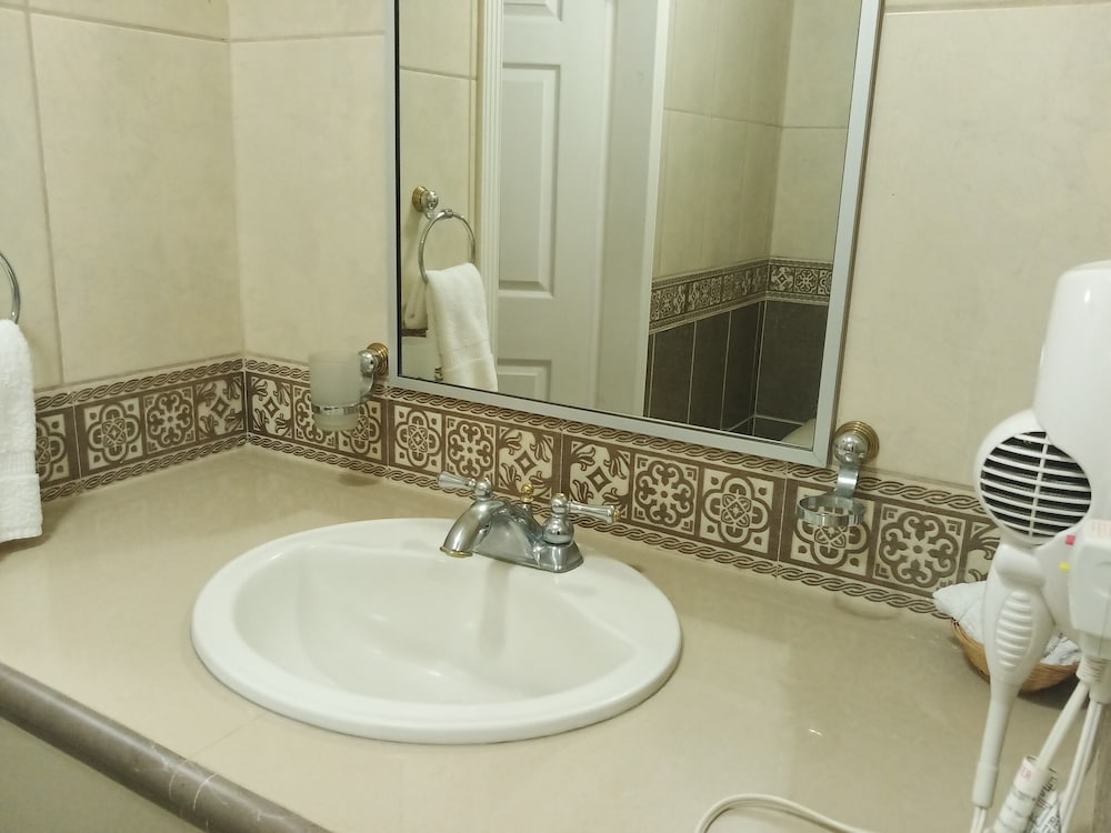 Baja Inn Hoteles Ensenada 23/66