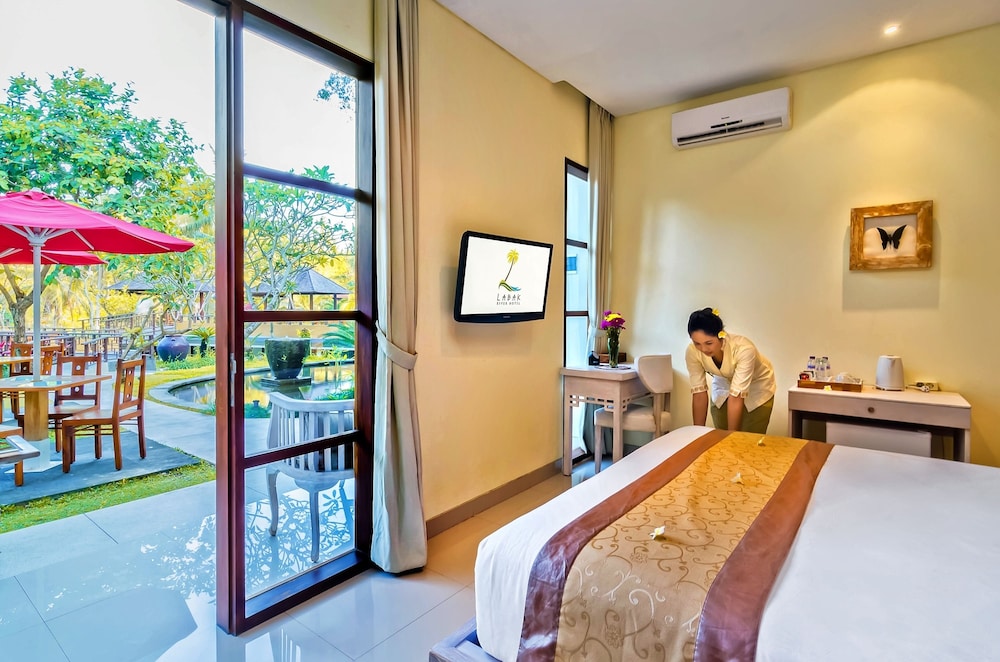 Labak River Hotel 44/71