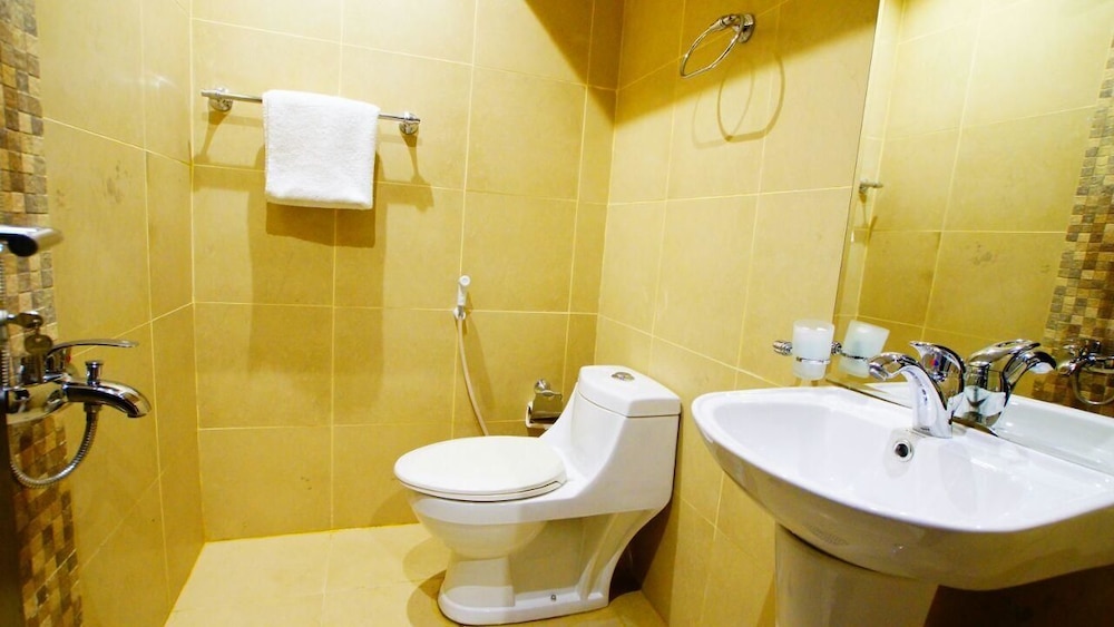 المهيدب الملاذ - فرزداك(Al Muhaidb Residence Al Malaz 7 - Economic) 25/37