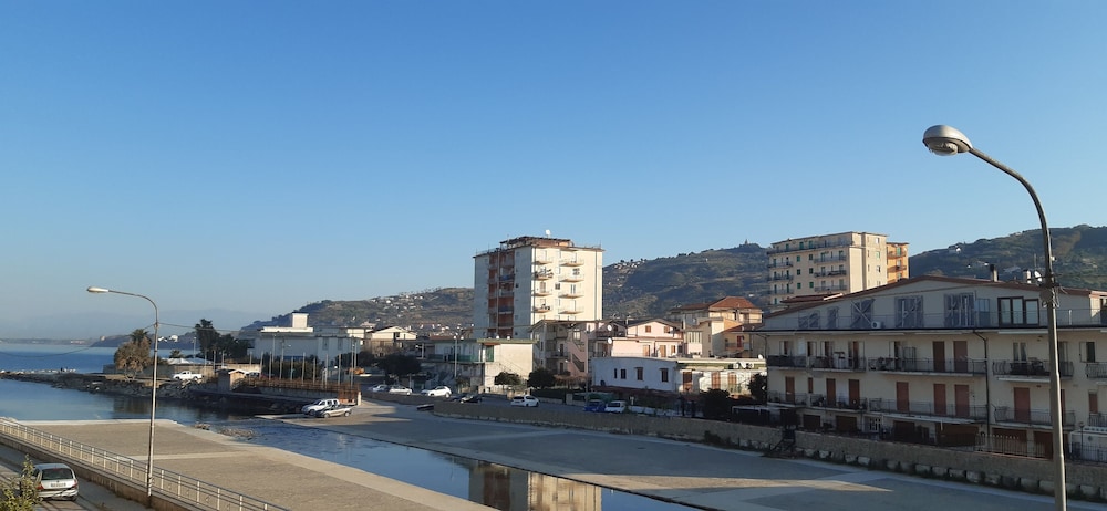 100 Passi Dal Mare 16/18