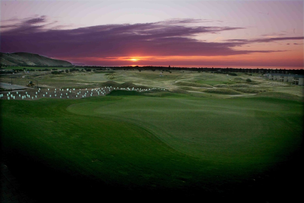 LINKS LADY BAY RESORT 52/61
