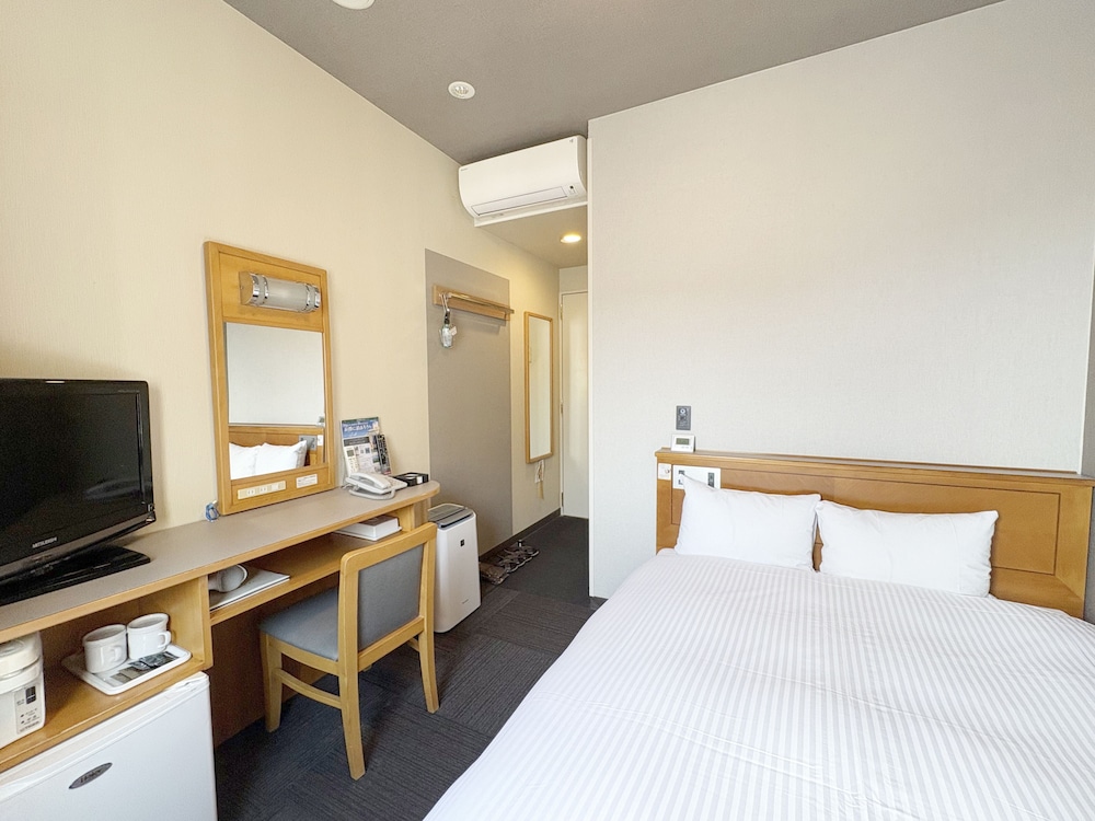 Room, Semi Double Bed, Smoking