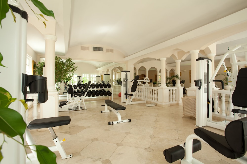 Coco Reef Resort & Spa 23/56
